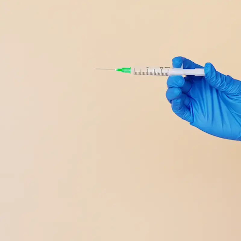 REPORTAGE - L'Ontario vaccine mal ses adultes : CanAge alerte sur les vaccins à prendre