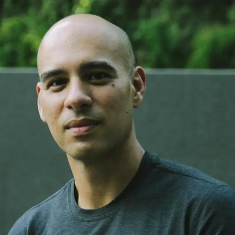 Embracing Uncertainty & Radical Curiosity with Leo Babauta