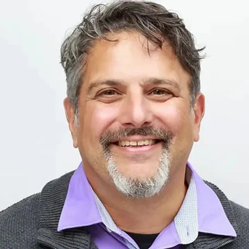 Julio Ricardo Varela: Leading Latino Journalism & Media