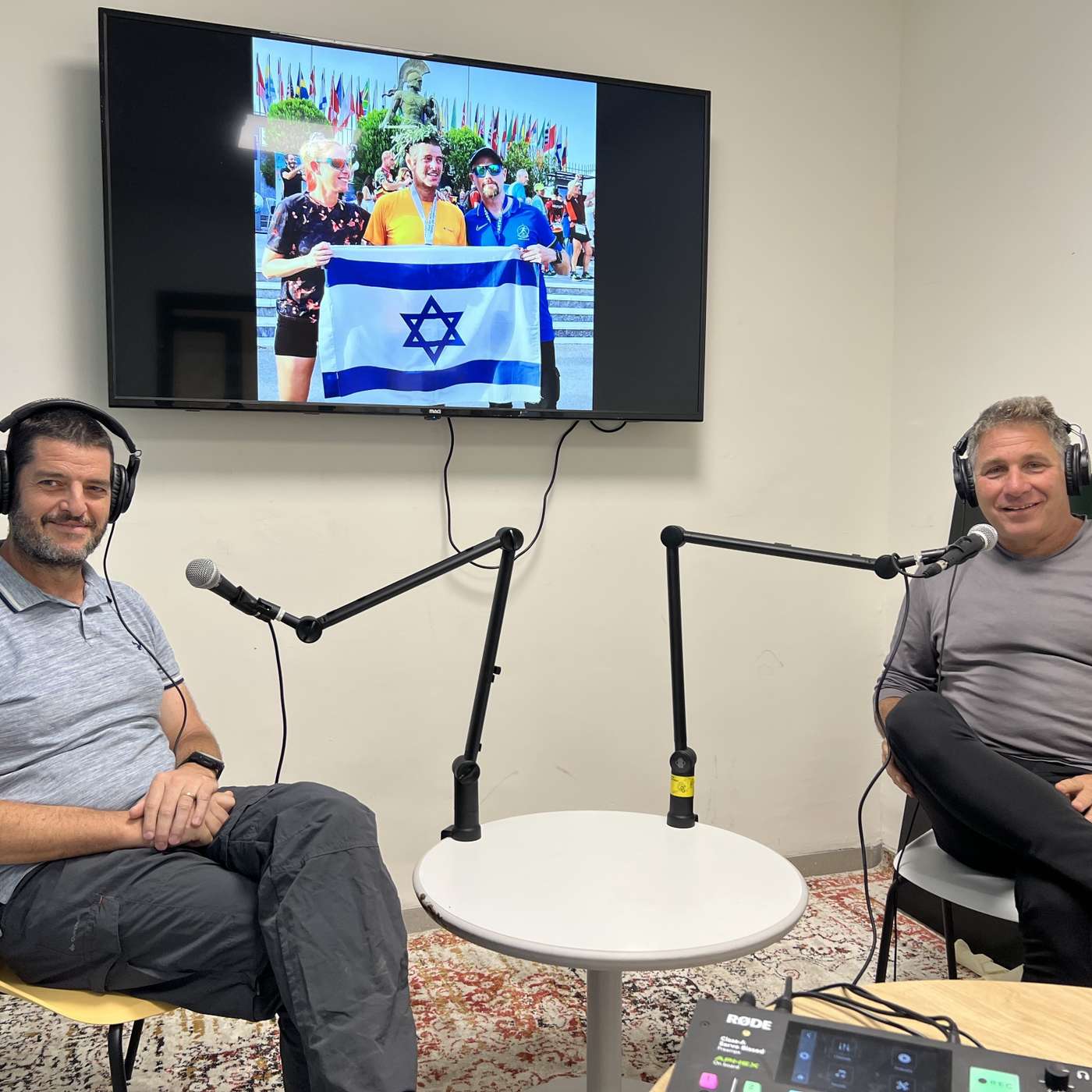 עונה 2, פרק 1 -  אסף שולמן