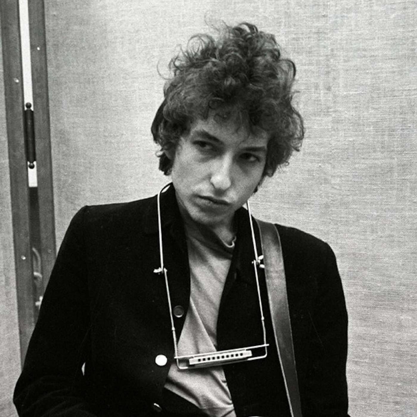 August 24-30: Frankland, Opium, and Bob Dylan
