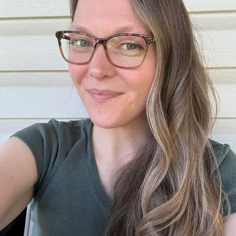 Ep 11 - Laura Wonder