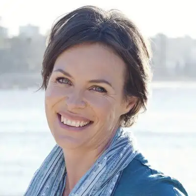 Dr Sarah McKay