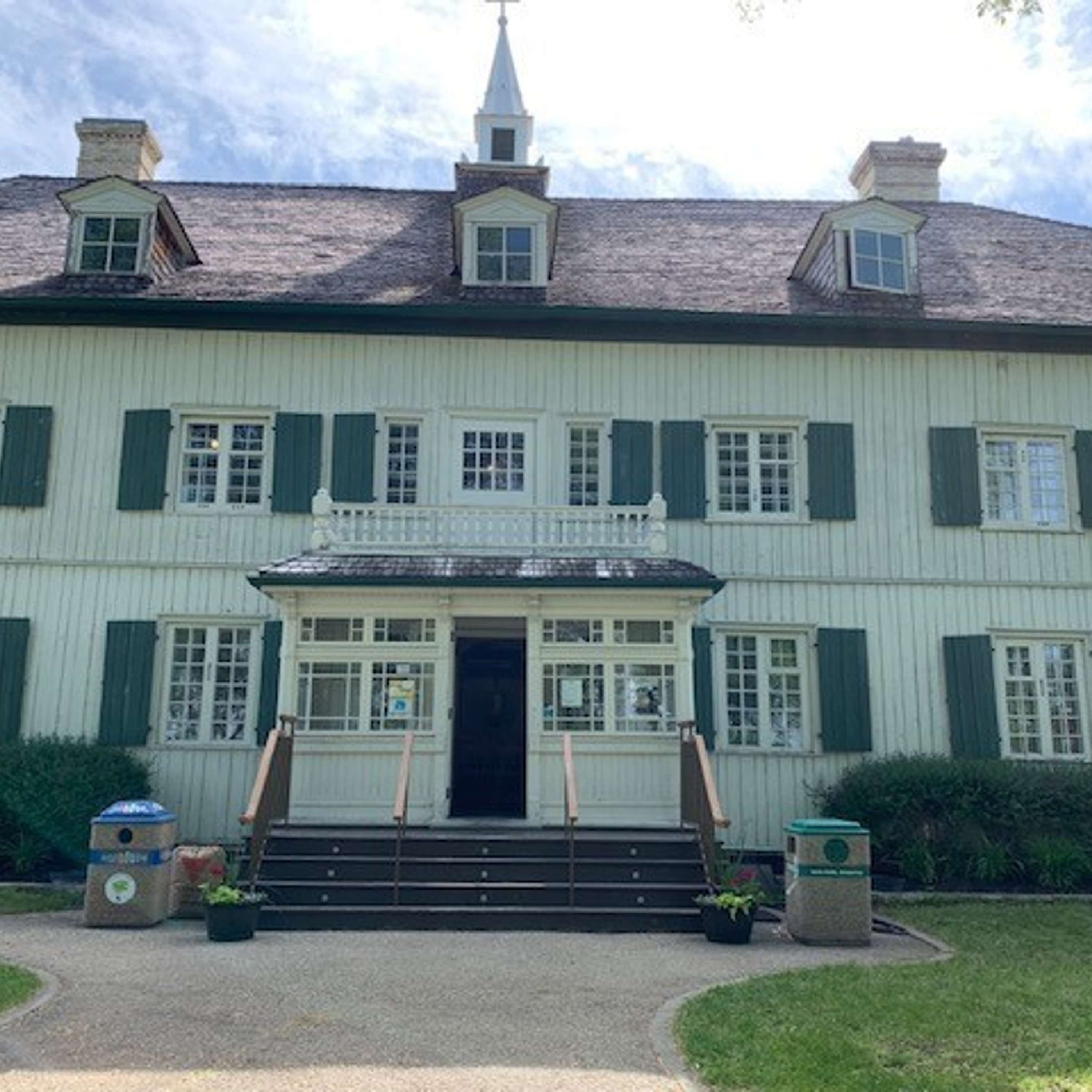 cover of episode Road Trip: Le Musée de Saint-Boniface Museum