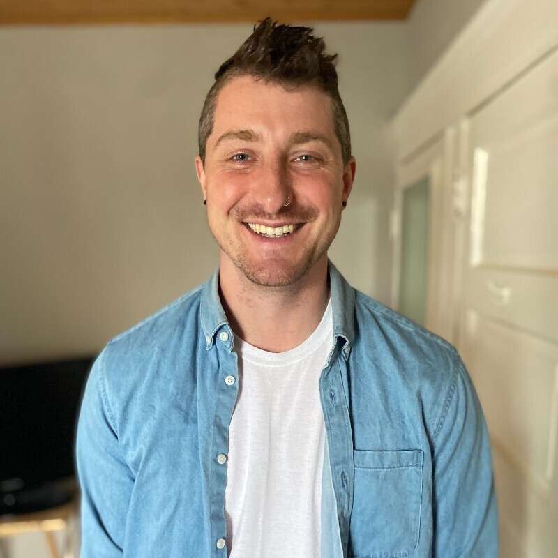 Ethan McLeod