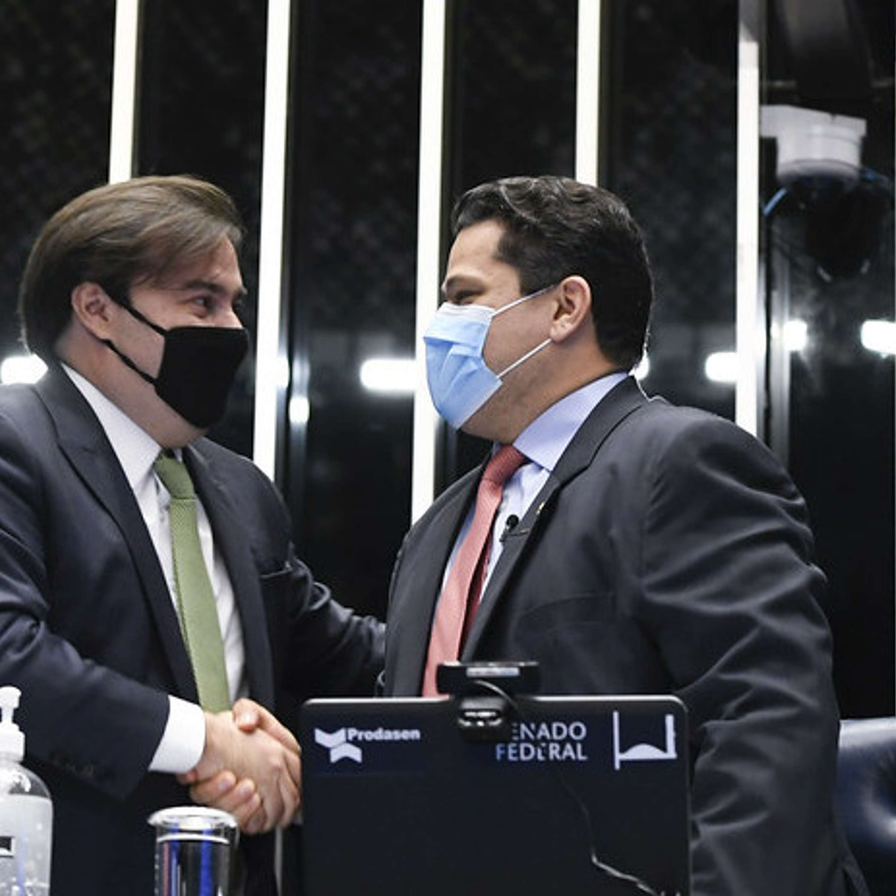 Sem Precedentes
