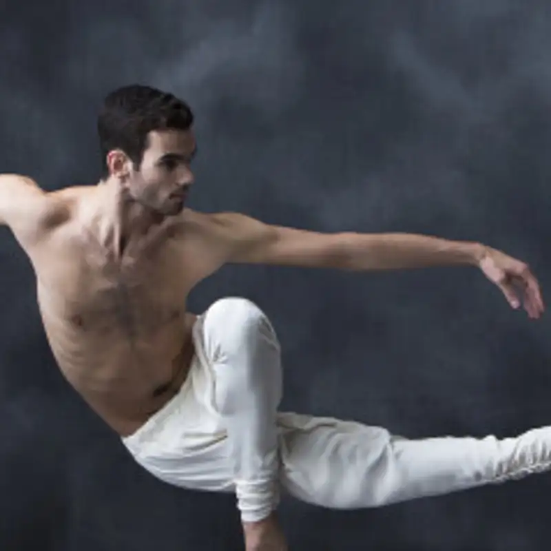 Entretien avec Félix Paquet, danseur du Ballet National du Canada