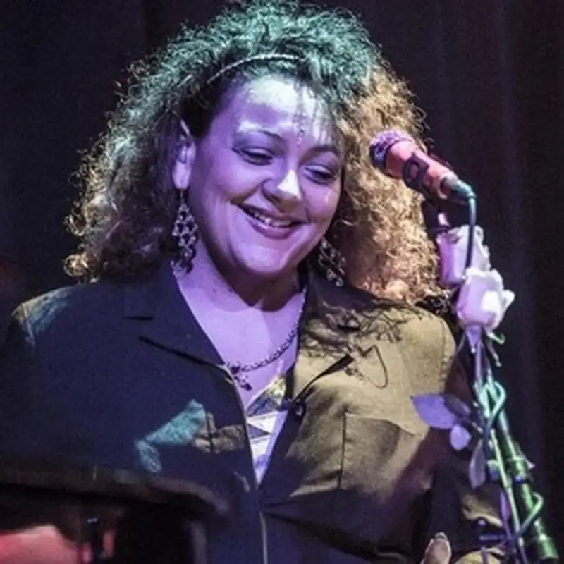 Sunshine Garcia Becker: The Evolution of "American Beauties" and Women in Music