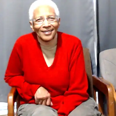 Della Moore