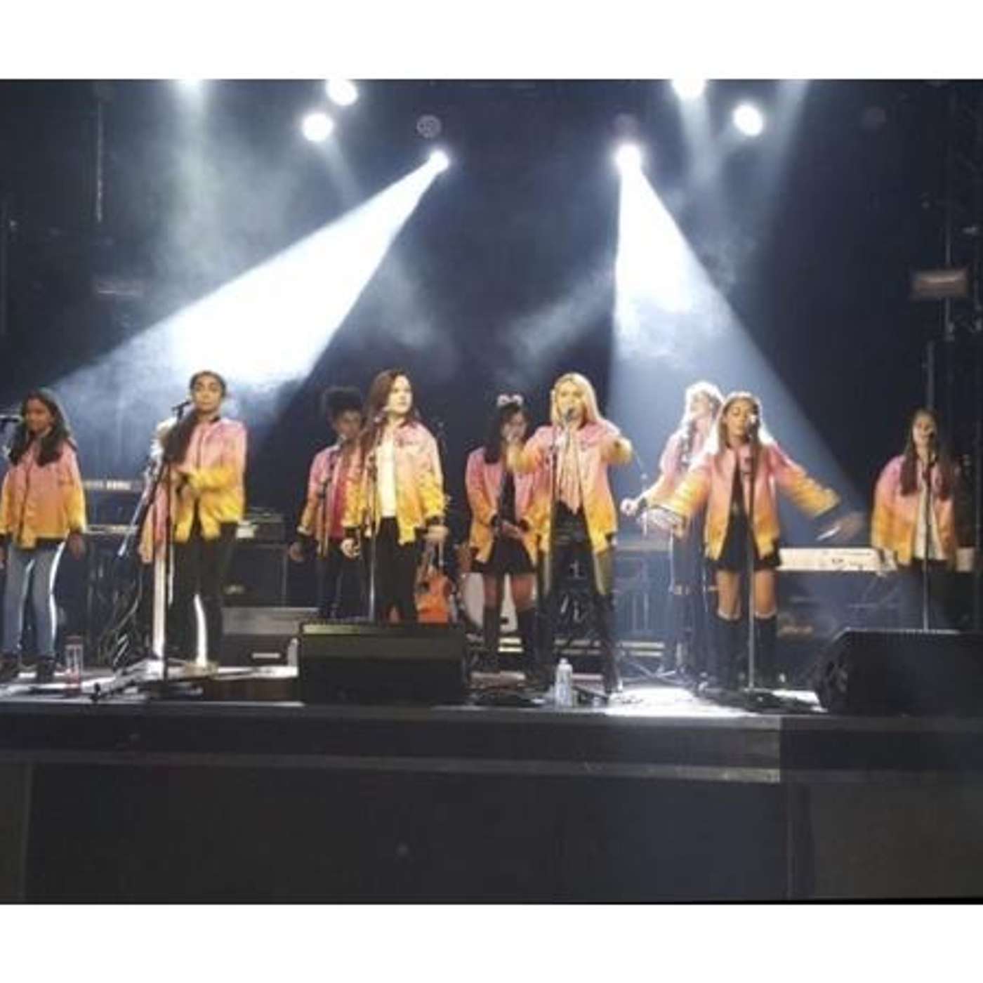 Holly Stephey talks to Girl Pow-R... Out to Inspire the World! Holly Stephey talks to Girl Pow-R... Out to Inspire the World!