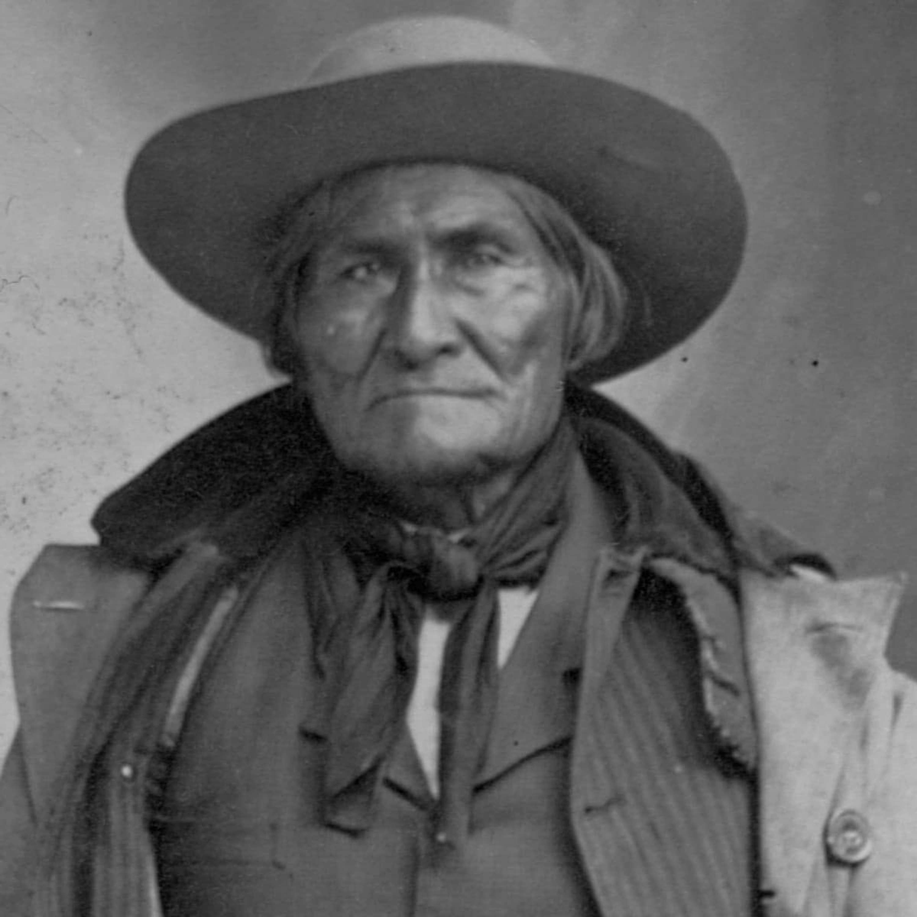 Geronimo: Fearless Apache Leader, Warrior, Medicine Man