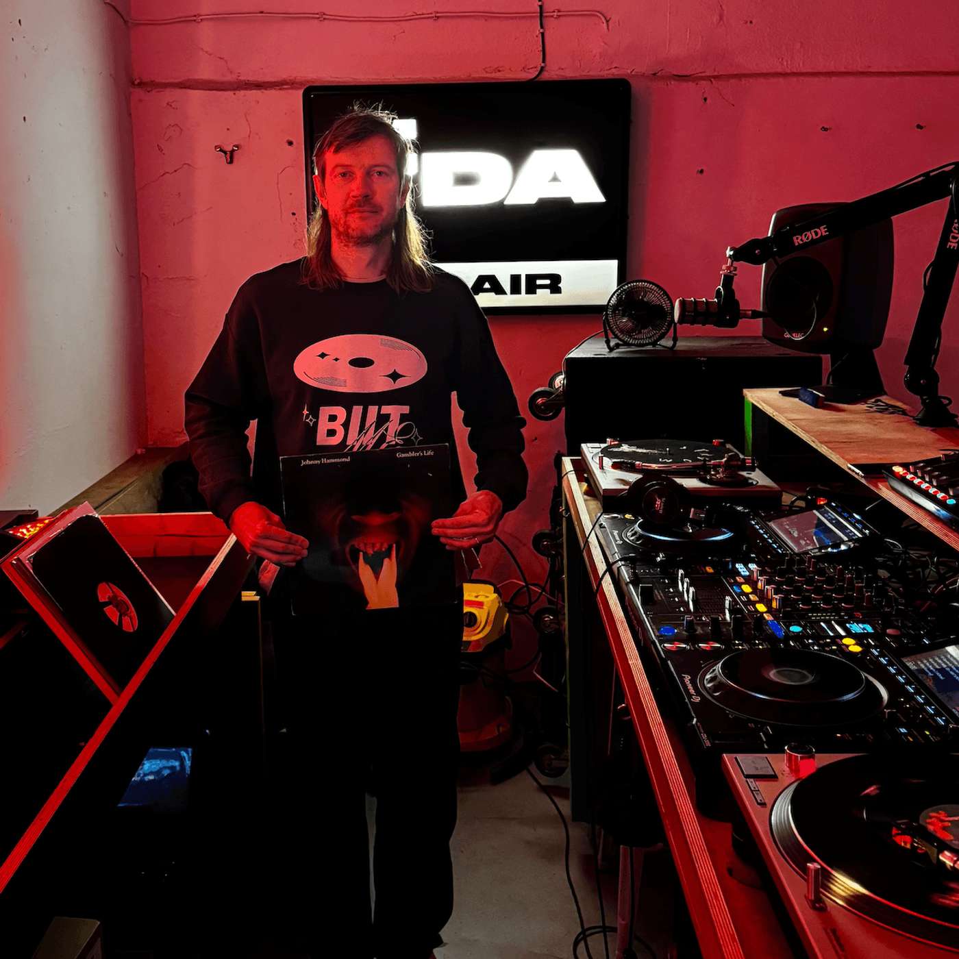 Biit Me Up 28.11.25 Biit Me Up 28.11.25