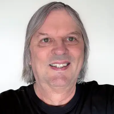 Tom Lane