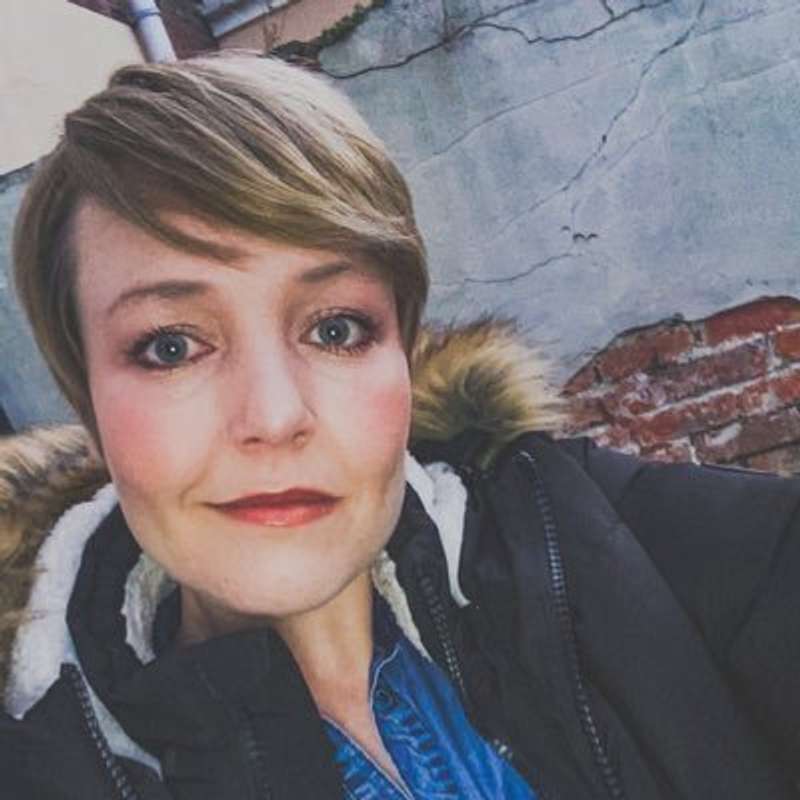 Jo Howell