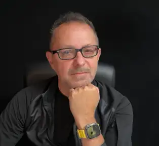 Signature Selling