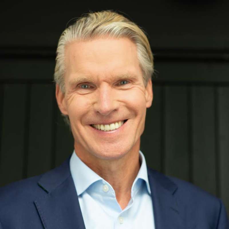 Stephen Kelly