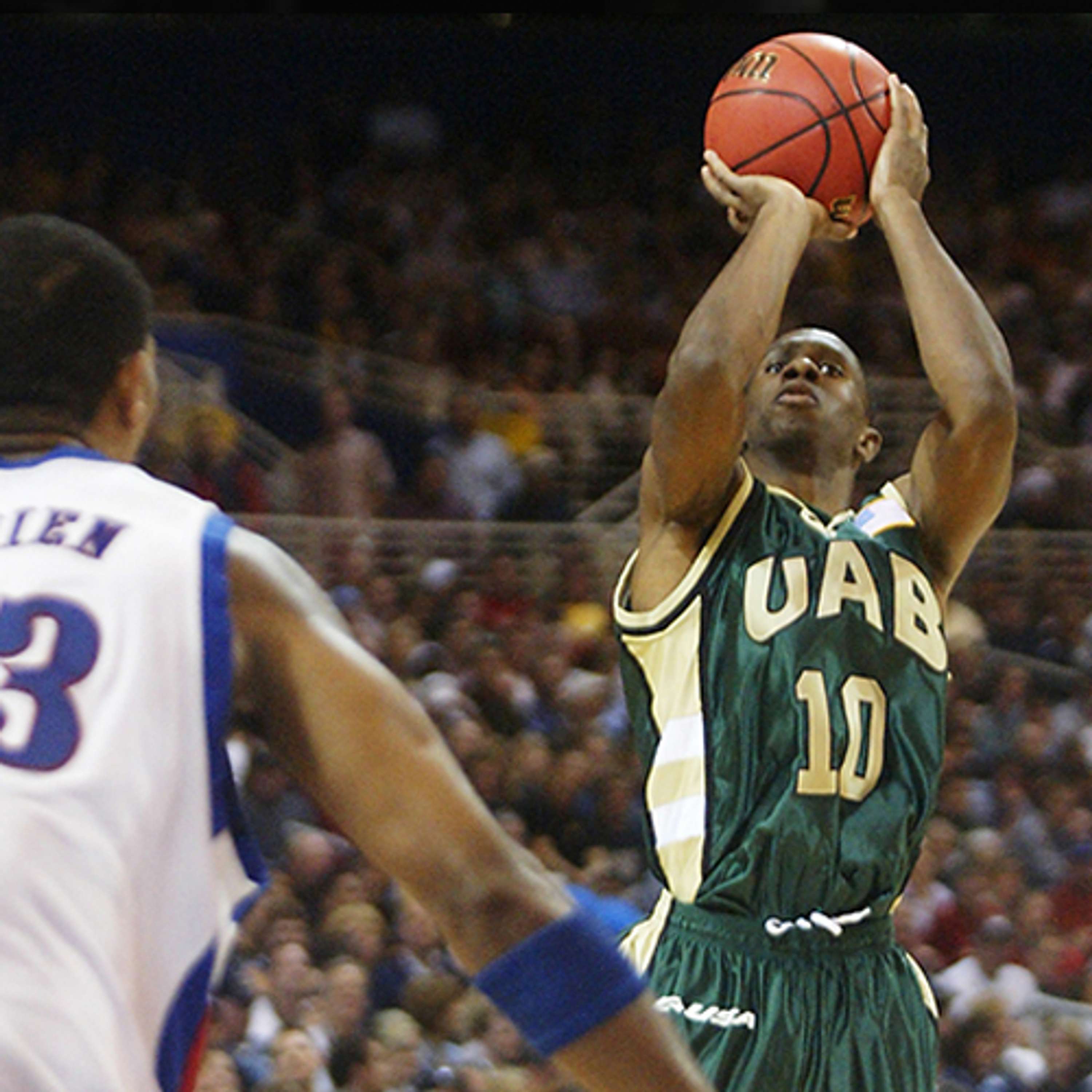 UAB Green and Told