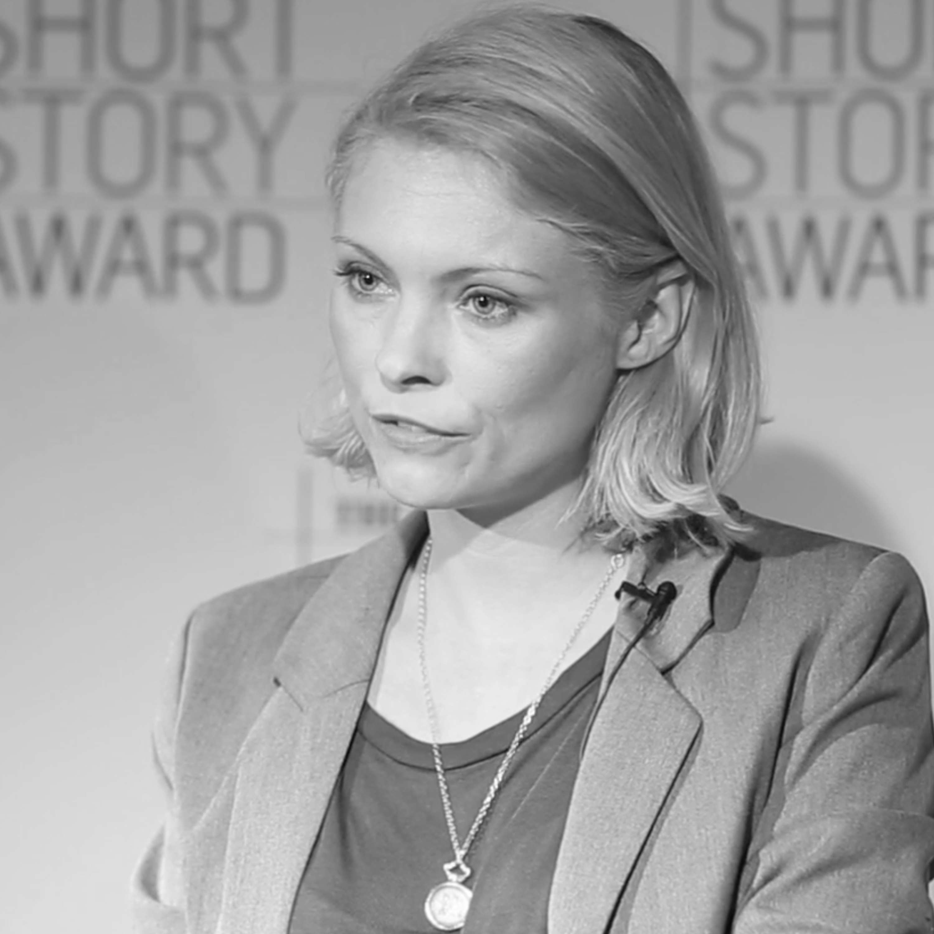 The Witcher's MyAnna Buring Performs 