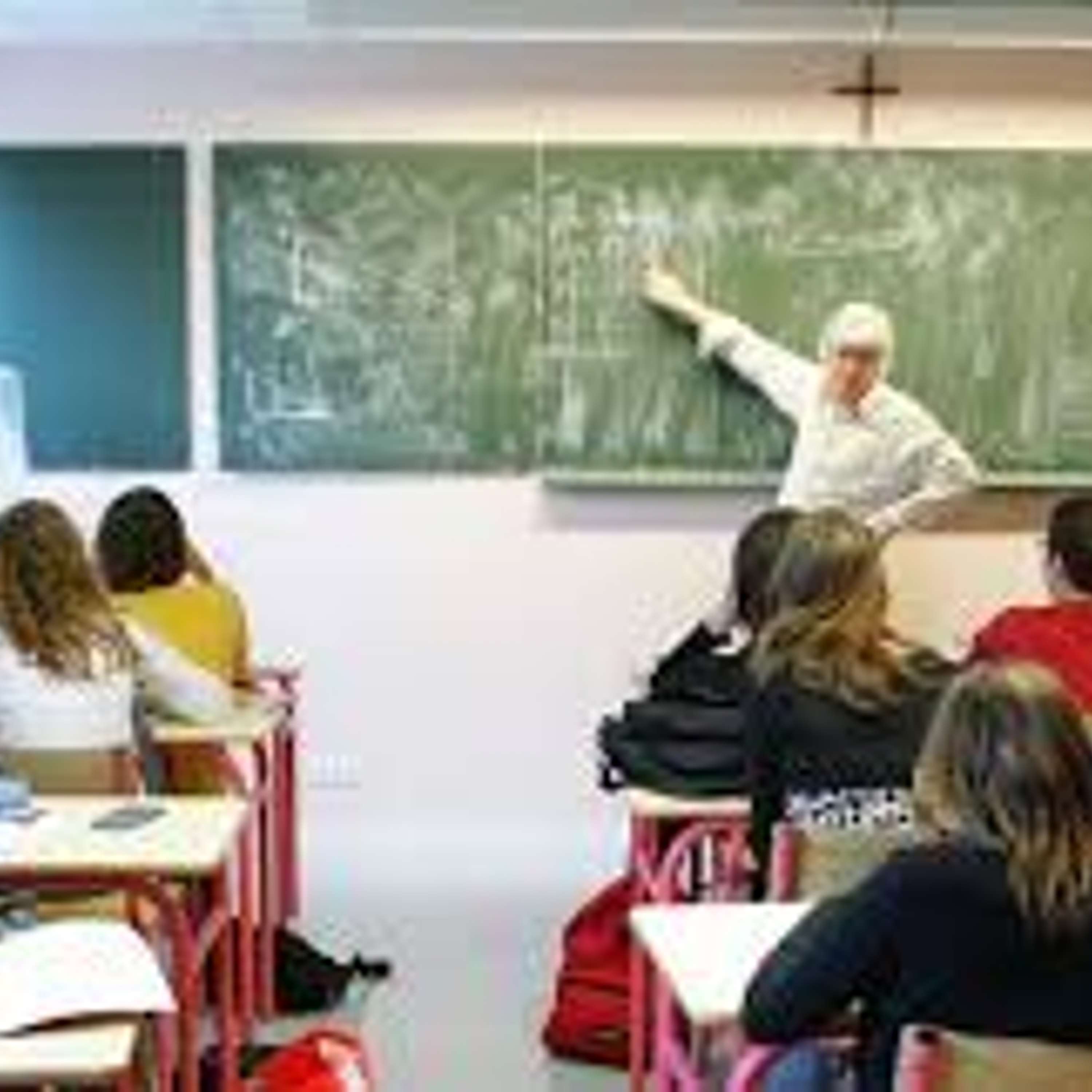 Vive l’enseignement catholique … gratuit
