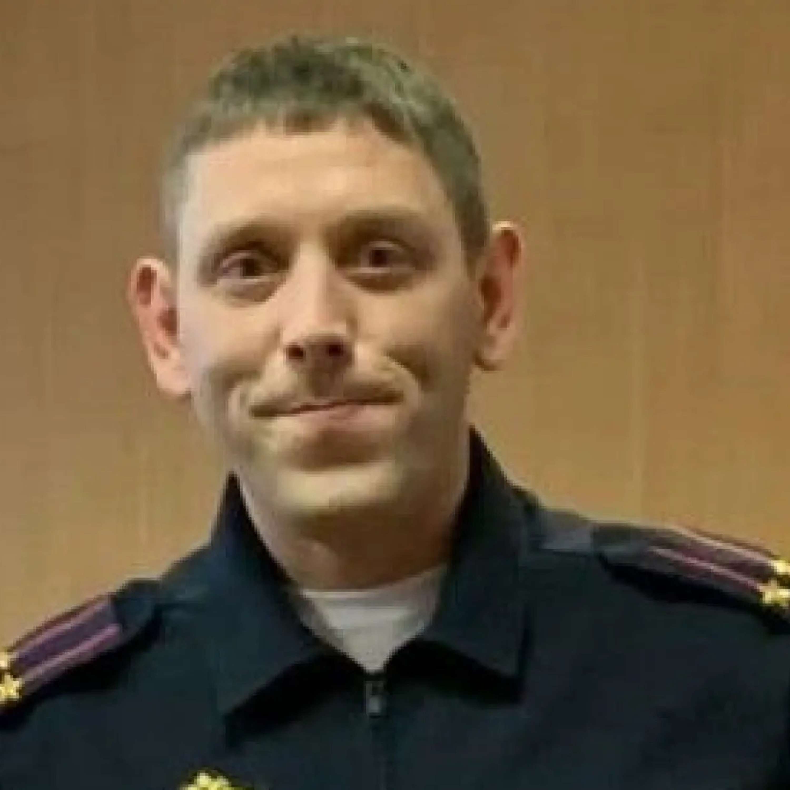 Пытавший женщину полицейский вместо тюрьмы отправится на фронт