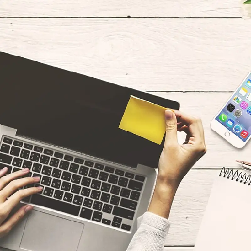MARKETING - 7 façons dont les médias sociaux peuvent améliorer votre classement SEO