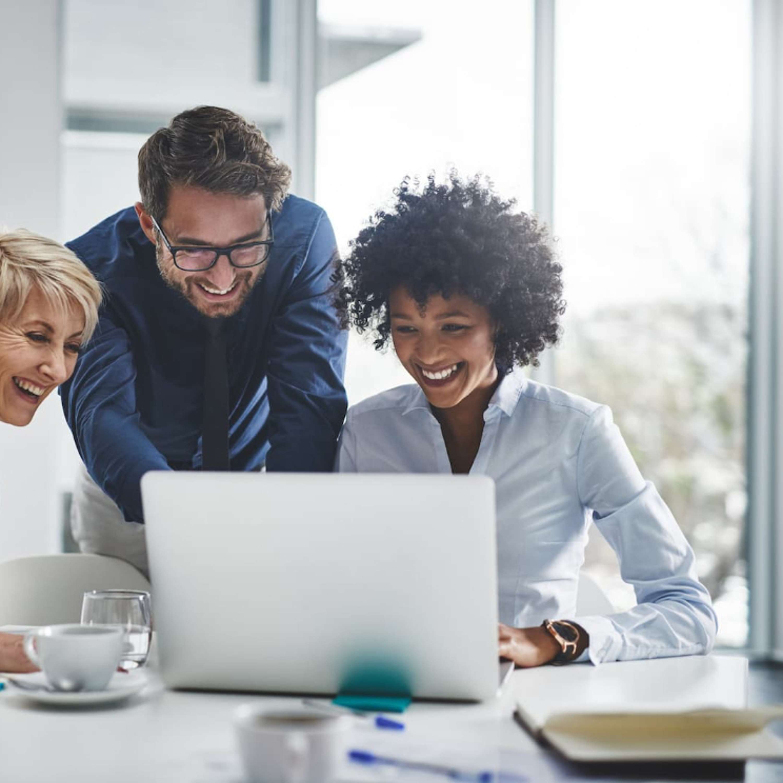 How to Customize Embedded Business Intelligence For Your Business