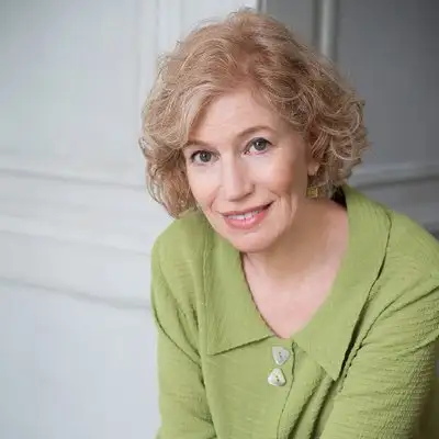 Natalie Wexler