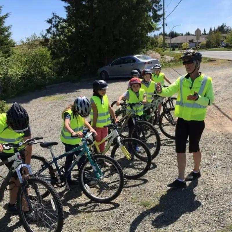 Brooklyn Elementary gears up for a bike bus