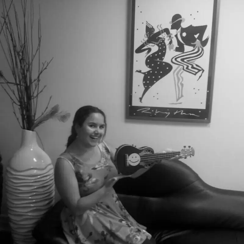 Lulu et ses ukuleles: un monde de rêves dans une toute petite guitare
