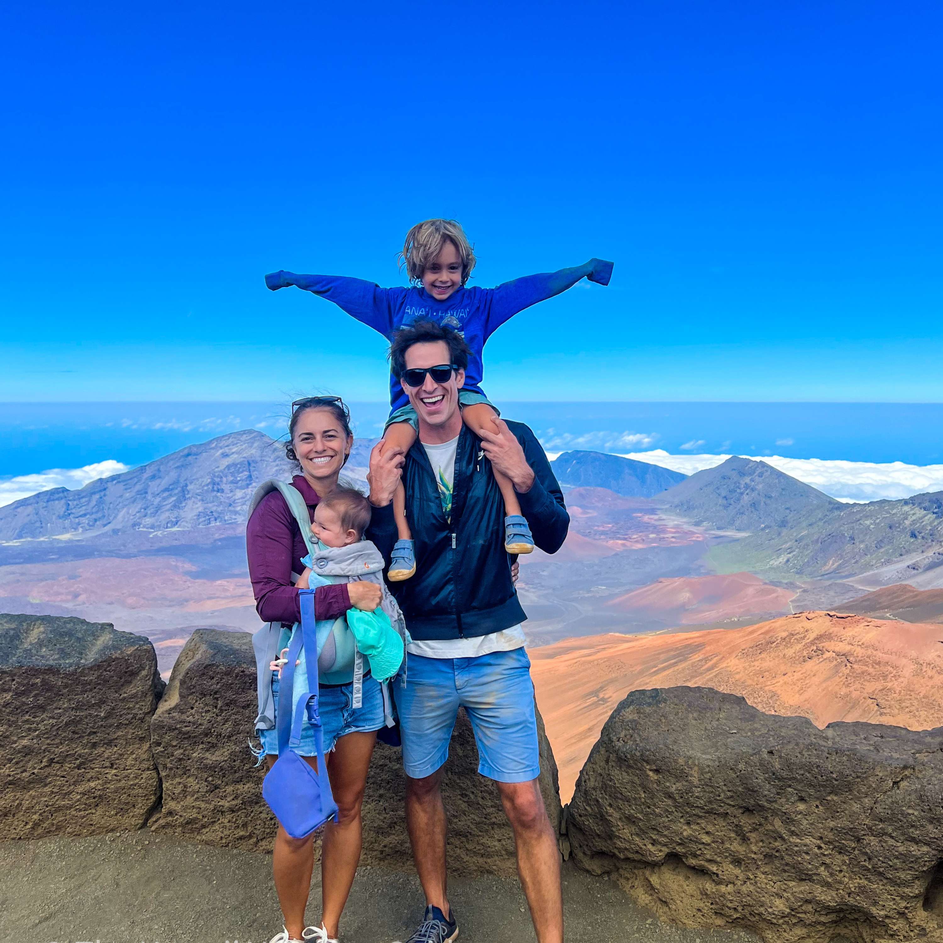 96 | Insider Tips for Planning an Epic Hawaii Vacation with Jordan & Erica of Hawaii Vacation Guide