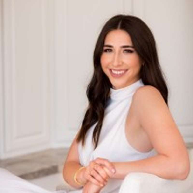 Brenna Van Hoogenstyn