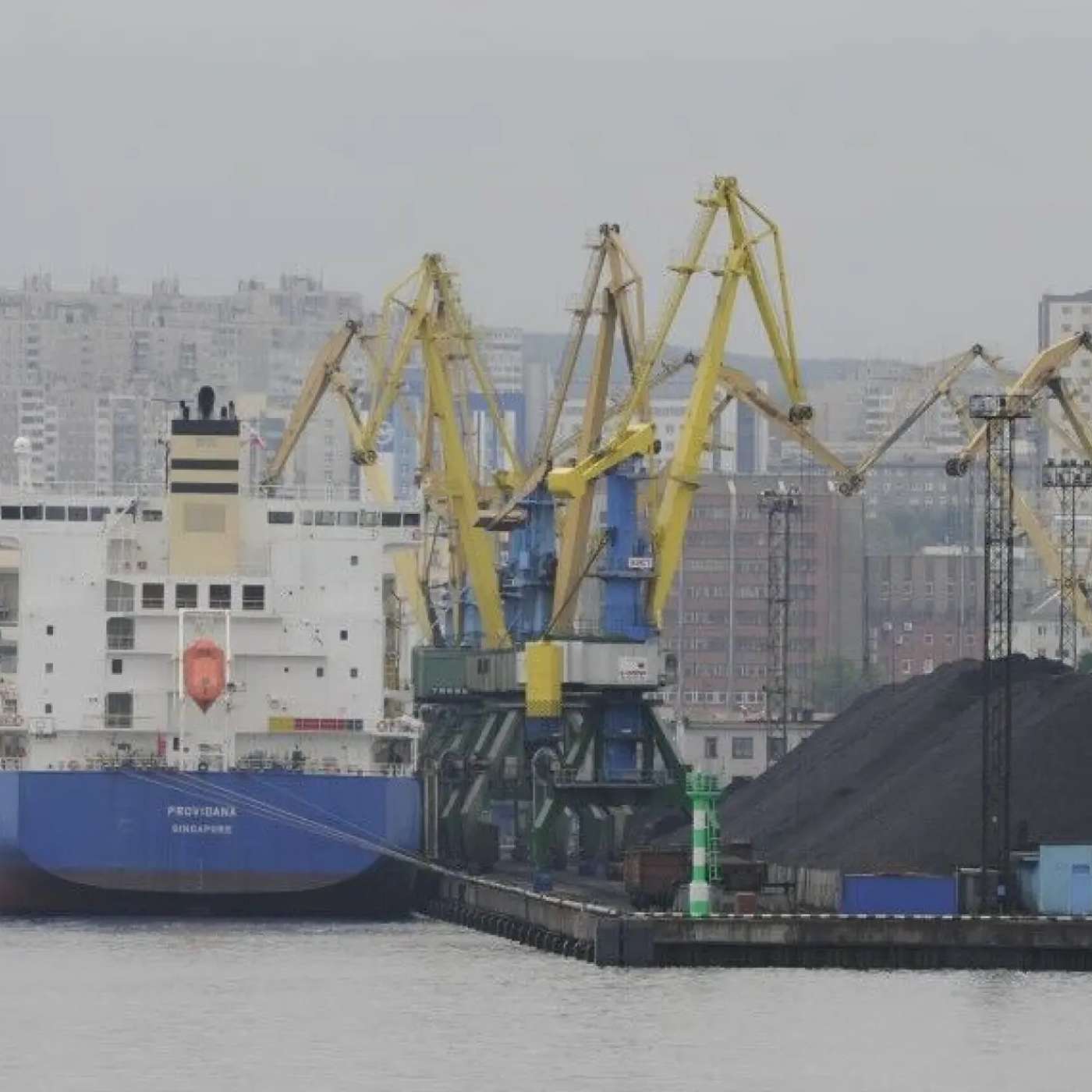 Мурманский морской торговый порт: грузооборот падает, несмотря на преимущества