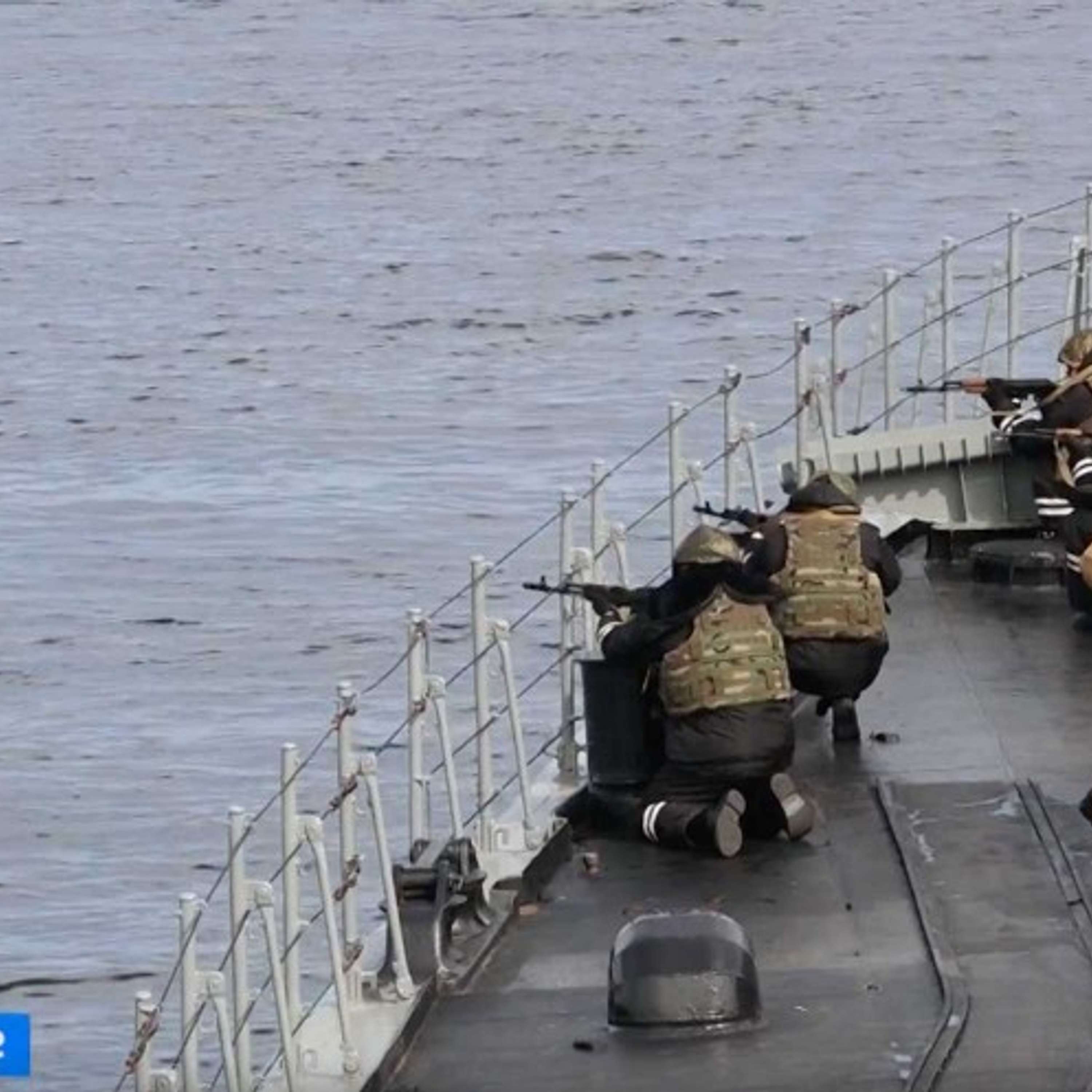 Северный флот красуется у берегов Кольского полуострова