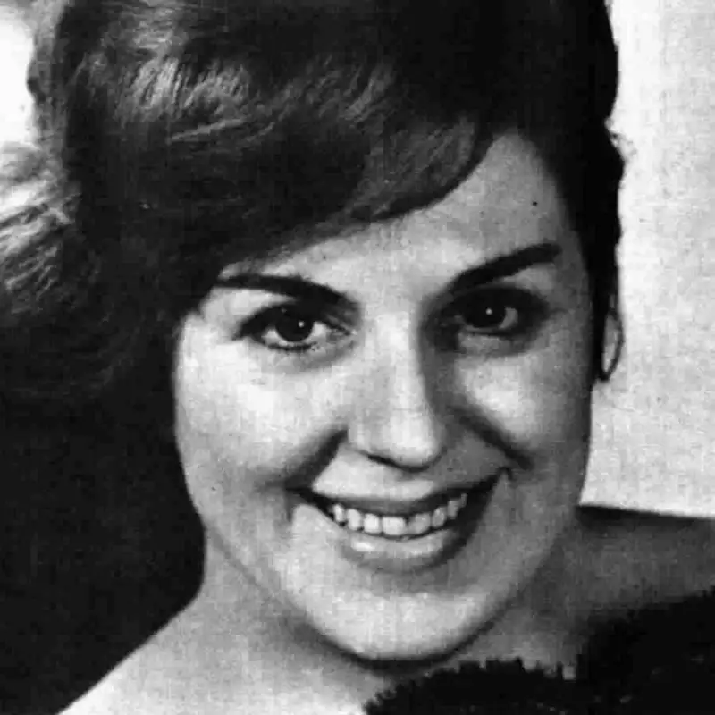 L'Aria che Tira...pillole di lirica - Santo di patria (Attila) - Luisa Maragliano