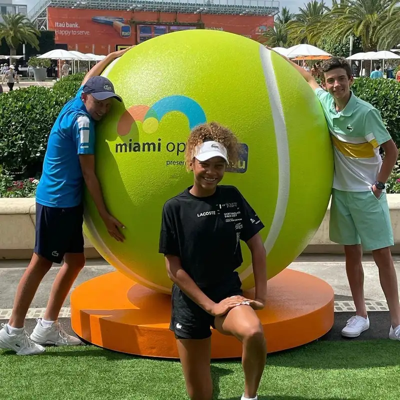 SPORTS - Lumière sur Thea Frodin, championne junior de tennis et actrice dans le rôle de Serena Williams dans le film La Méthode Williams