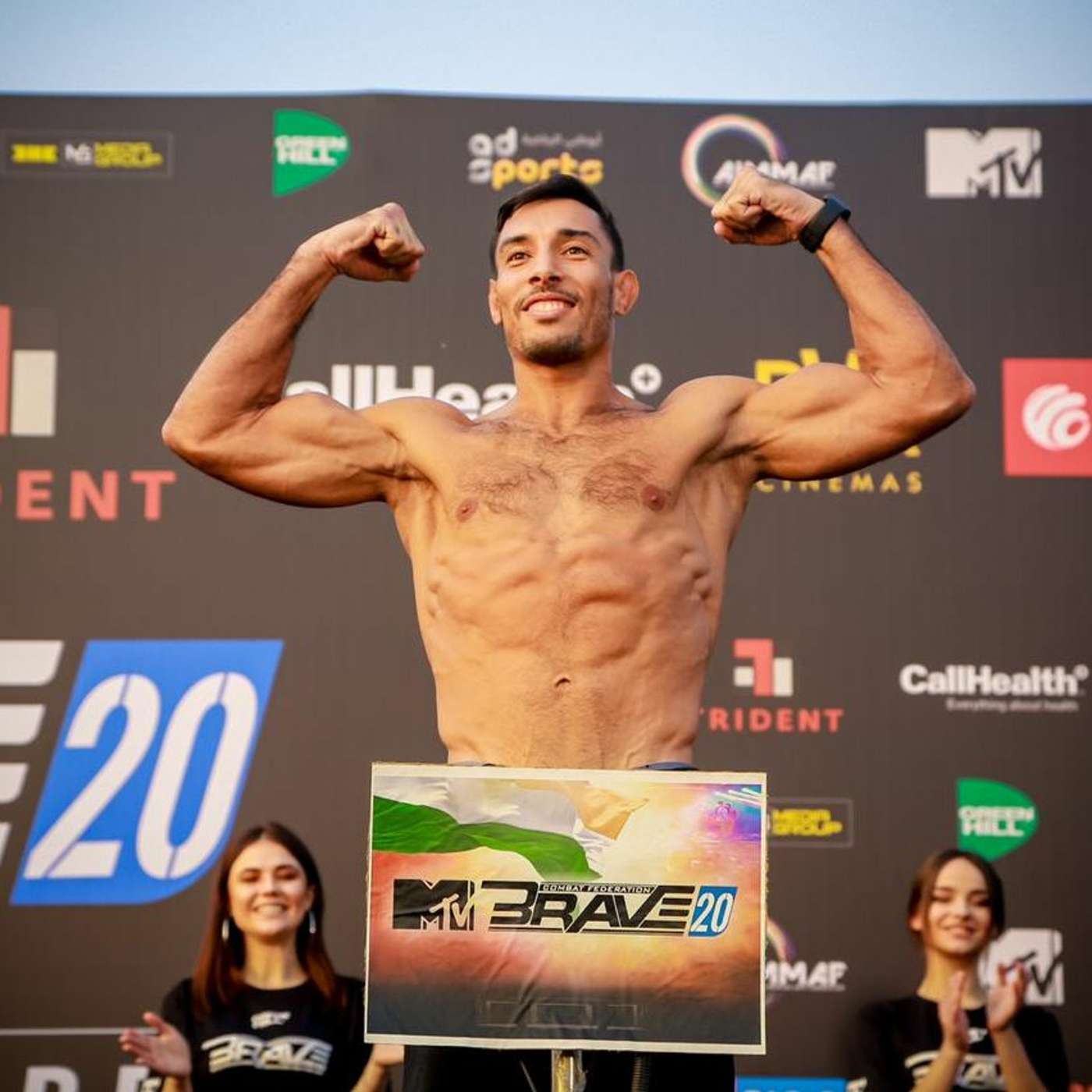 26 - What it Takes to be a UFC Fighter in Today’s Sports World with Anas Siraj Mounir (04.09.19)