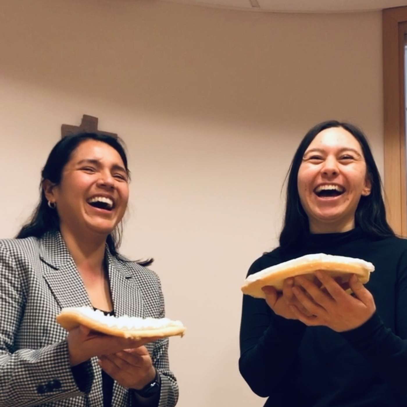 Hvorfor Gud og hvorfor kake? Hvorfor Gud og hvorfor kake?