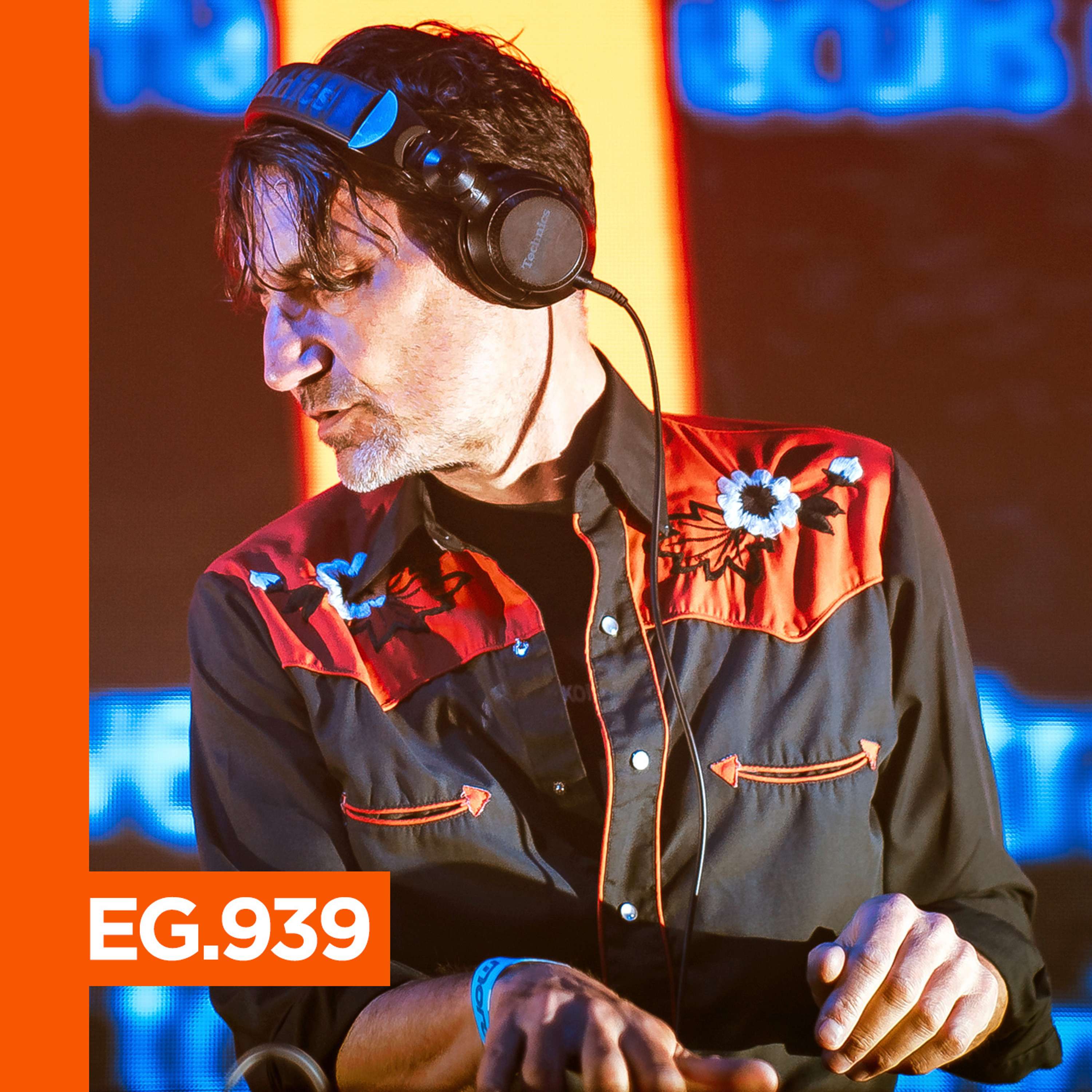 Danny Howells - Electronic Groove 939 Pt 1