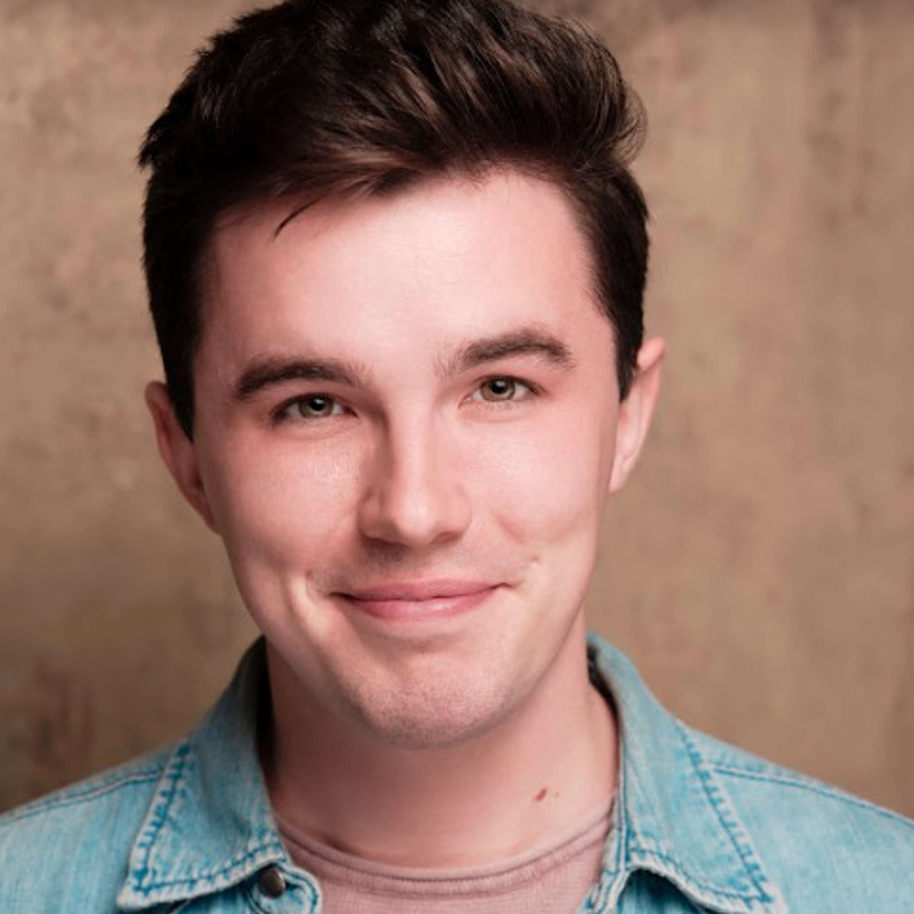 Behind the Curtain: Carson's Journey from Pinewood's Theater to Broadway Stage