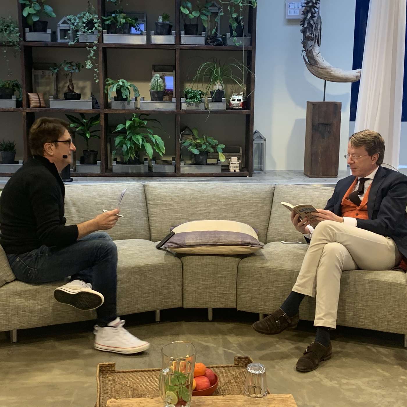 Ad van Nieuwpoort theoloog, predikant en publicist over vermenselijking van organisaties