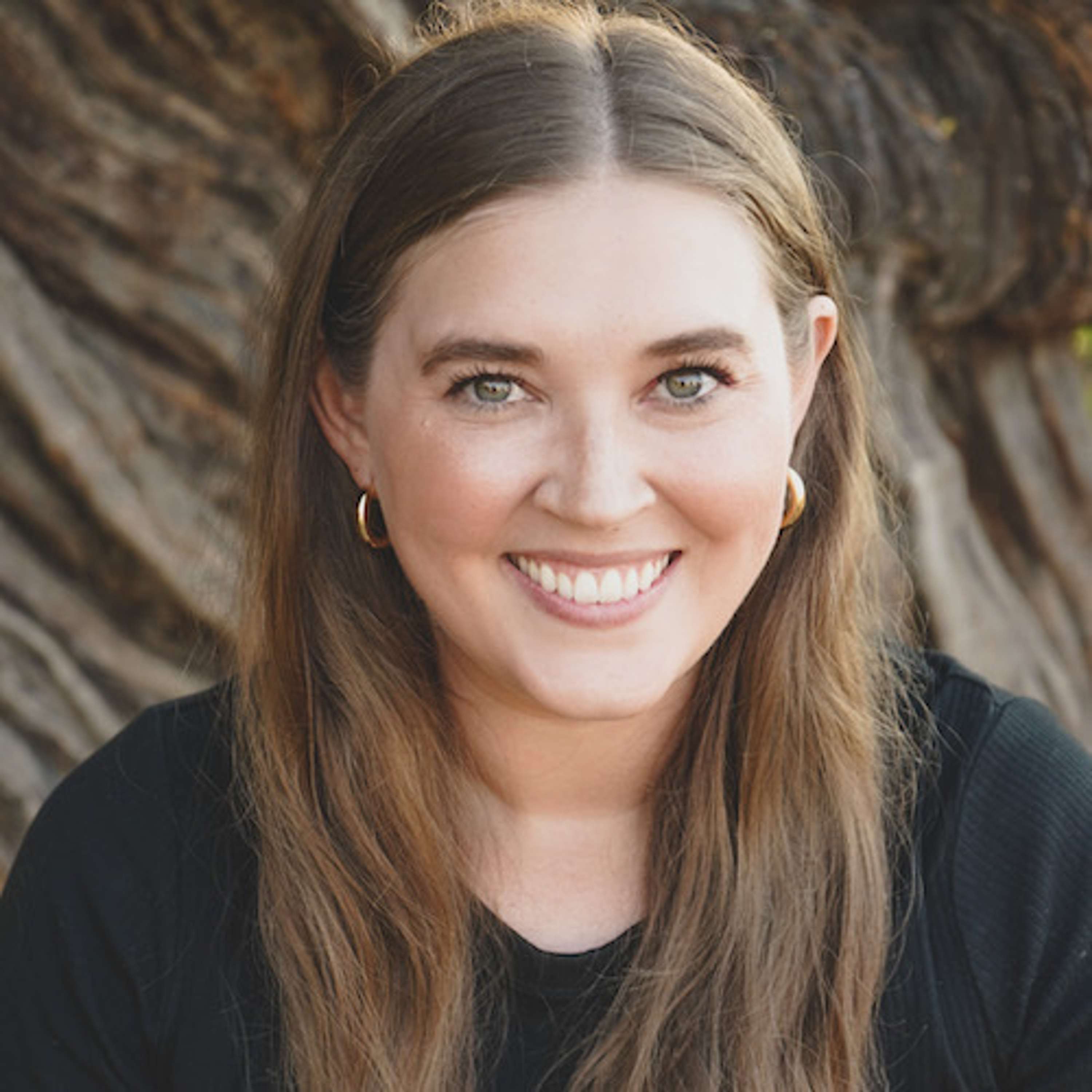 Breaking Barriers For Others As A Recruiter with Shannon Ogborn - Community Lead & Recruiting Operations Consultant at Ashby - podcast episode cover