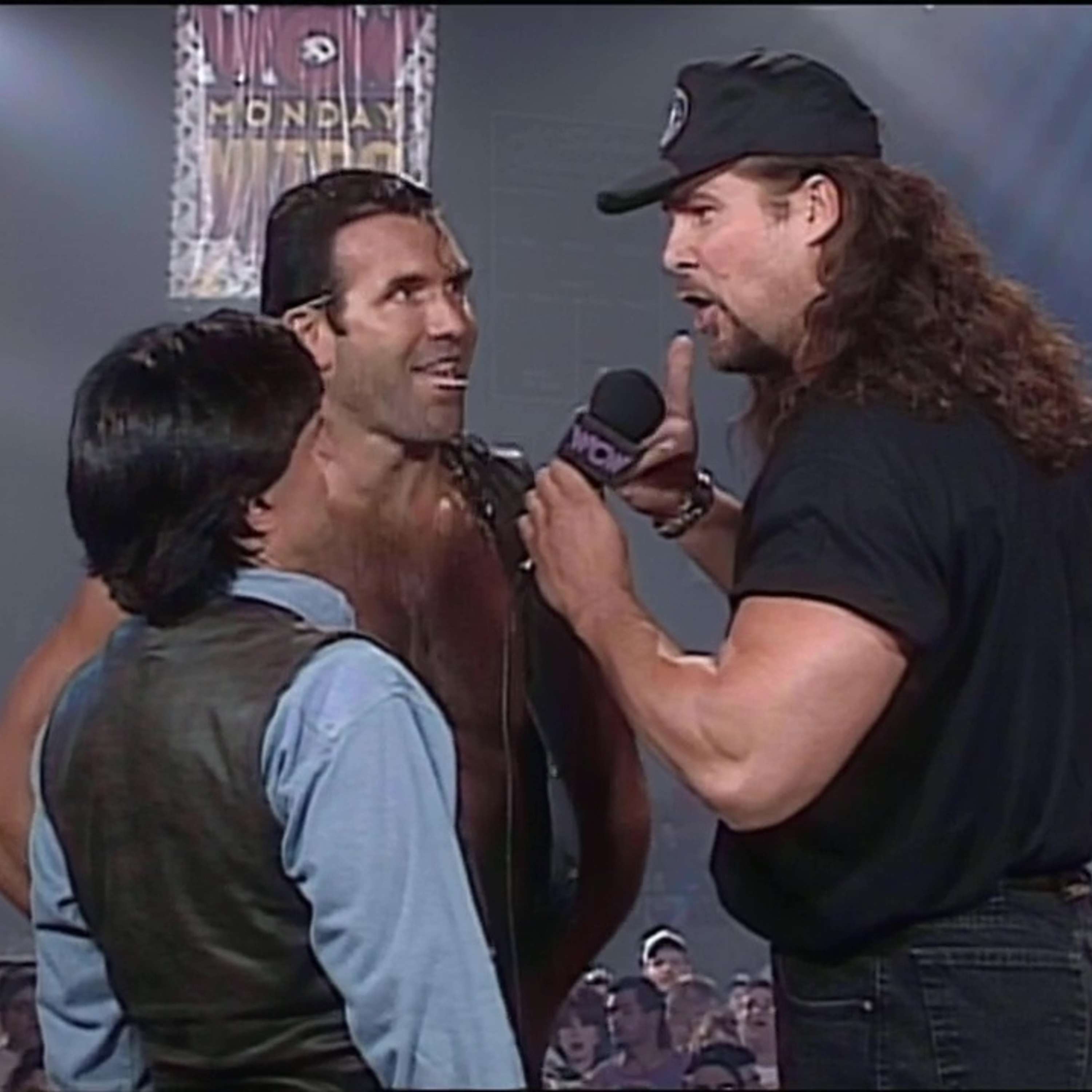 Monday Warfare: RAW VS. NITRO Podcast