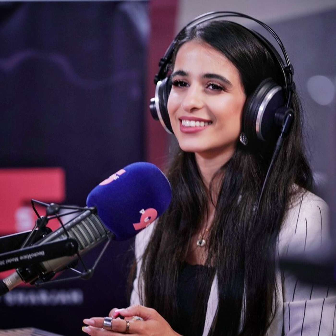 348 - Yalla Home Chats with Nagham Debal | The First female Qanunist in the UAE (25.05.2021)