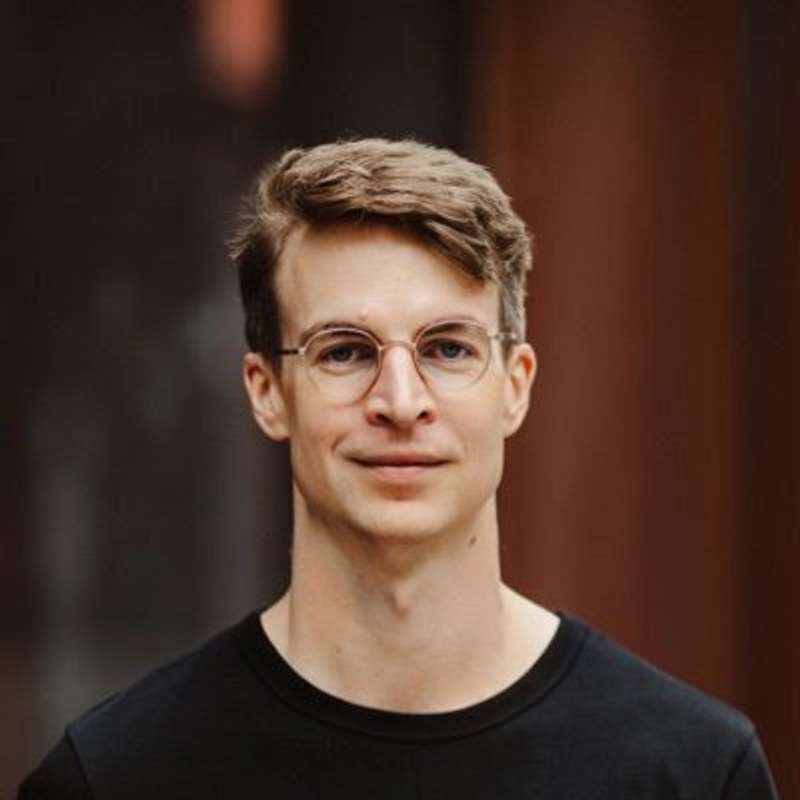 Nikolaus West