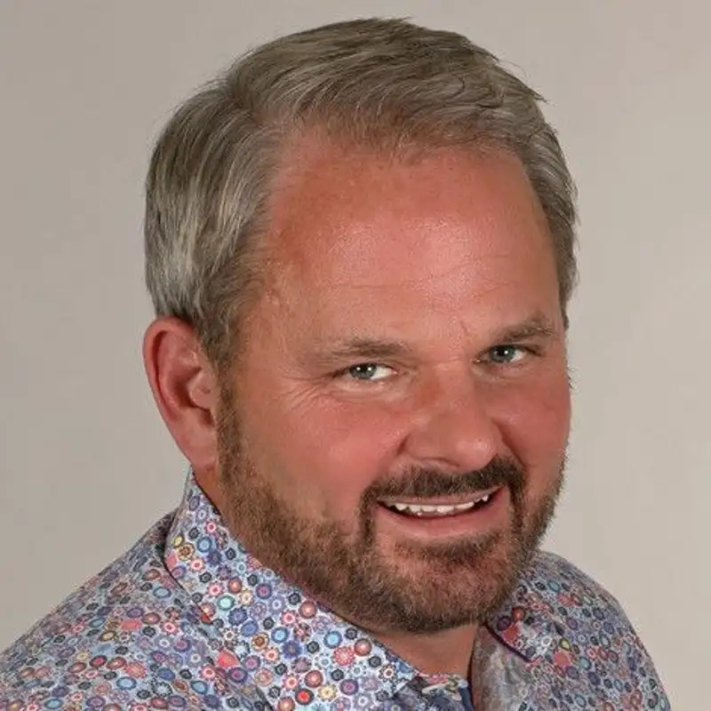 Ep. 445 w/ Steve Bigari CEO & chairman Synq3 Restaurant Solutions