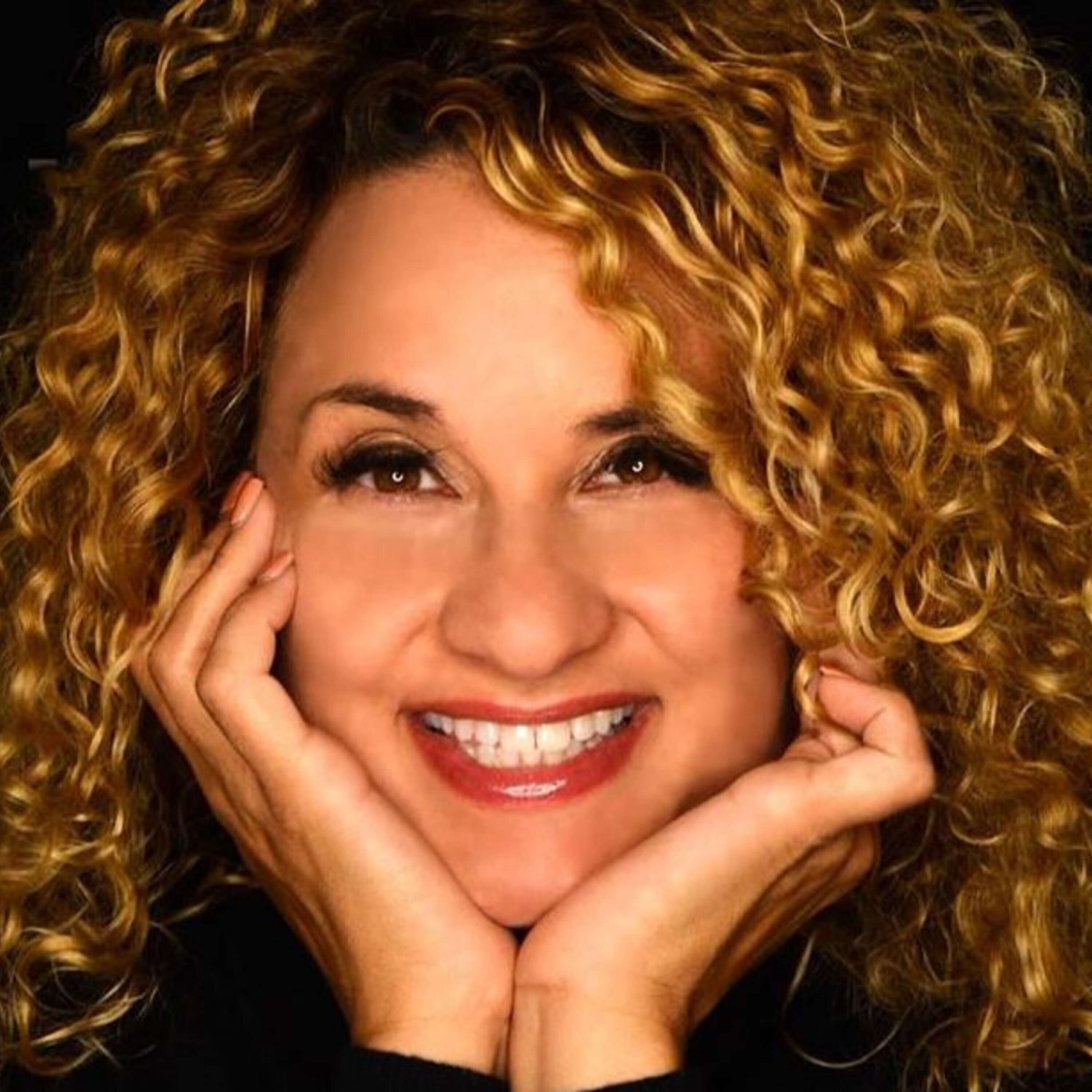 Comedian Maija Digiorgio - The Rough and the Delicate