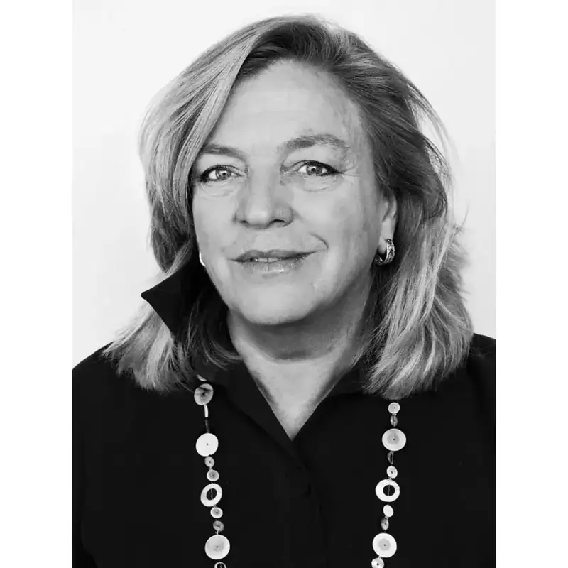 Innovative Filmmaking and Creative Journeys: Annette Porter's Path to Passion