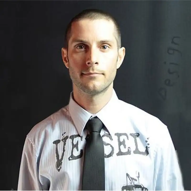 Holly Stephey talks to Paul A. Loverme Right Side Art & The Instagram Contest!