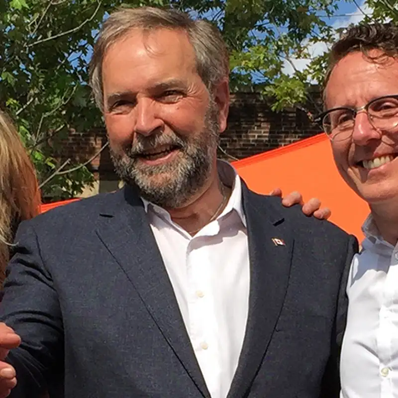 Mulcair critique Harper sur les droits des francophones - 2 juillet 2015