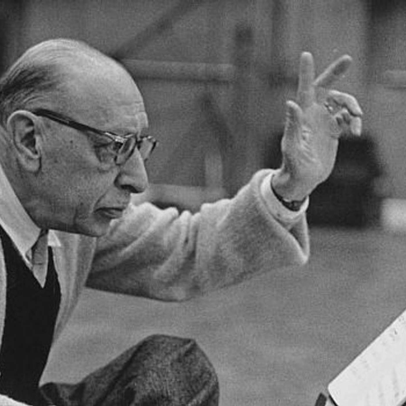 Fuori dal Chorus spazio di libera circolazione musicale - Apollon Musagete Fuori dal Chorus spazio di libera circolazione musicale - Apollon Musagete